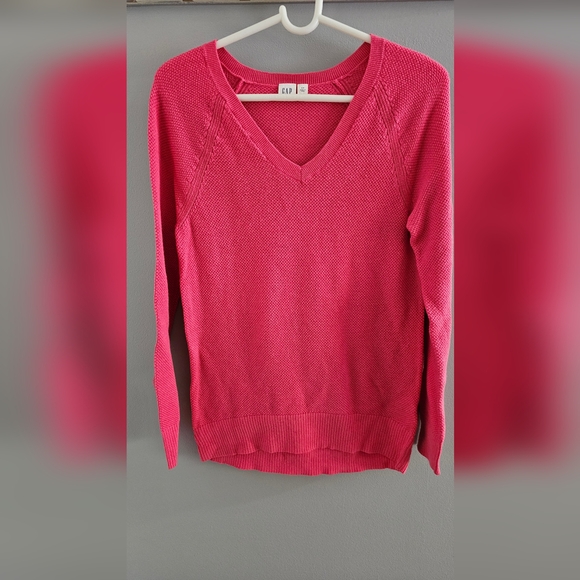 GAP sweater - Picture 2 of 2